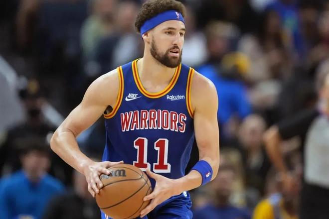 而马龙则以 而马龙则以