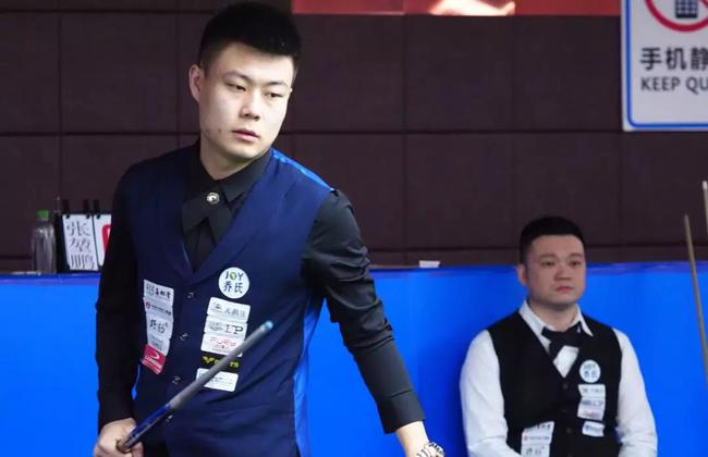 他可以与荷 他可以与荷