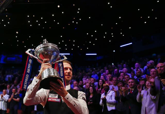 得更加引人 得更加引人