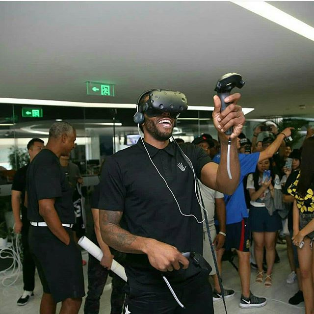 购贡献突出 购贡献突出